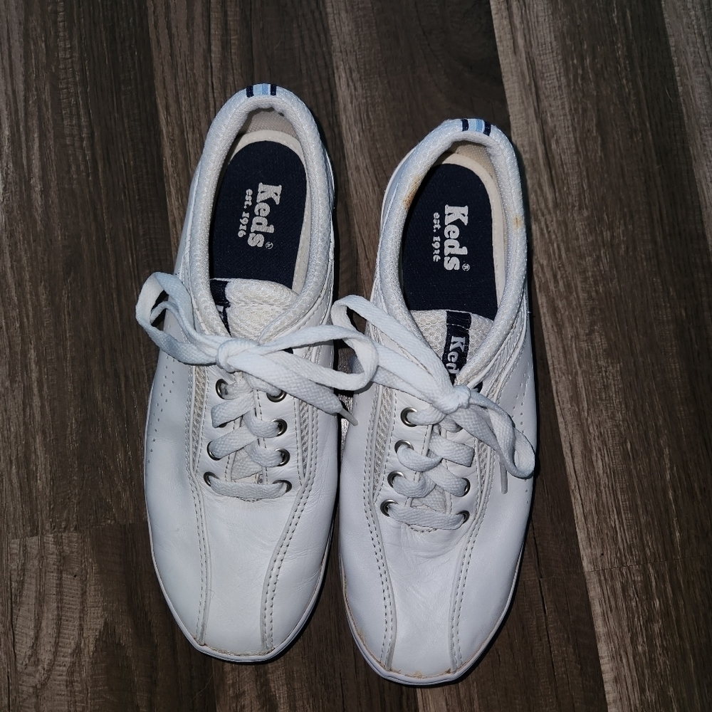 KEDS White  Vintage Classic Leather Size 8